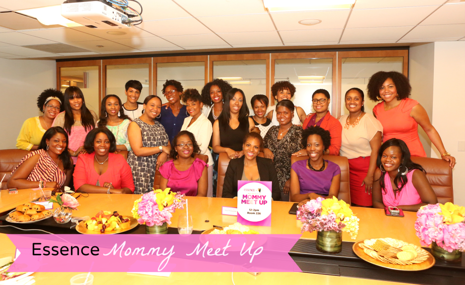 chic busy moms_group photo