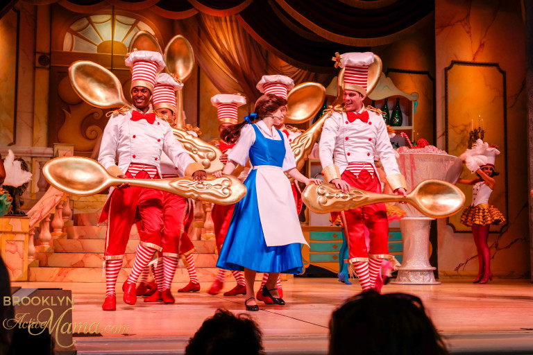 Disney Social Media Moms Celebration 2016: Alice Preview & Park Hopping Fun