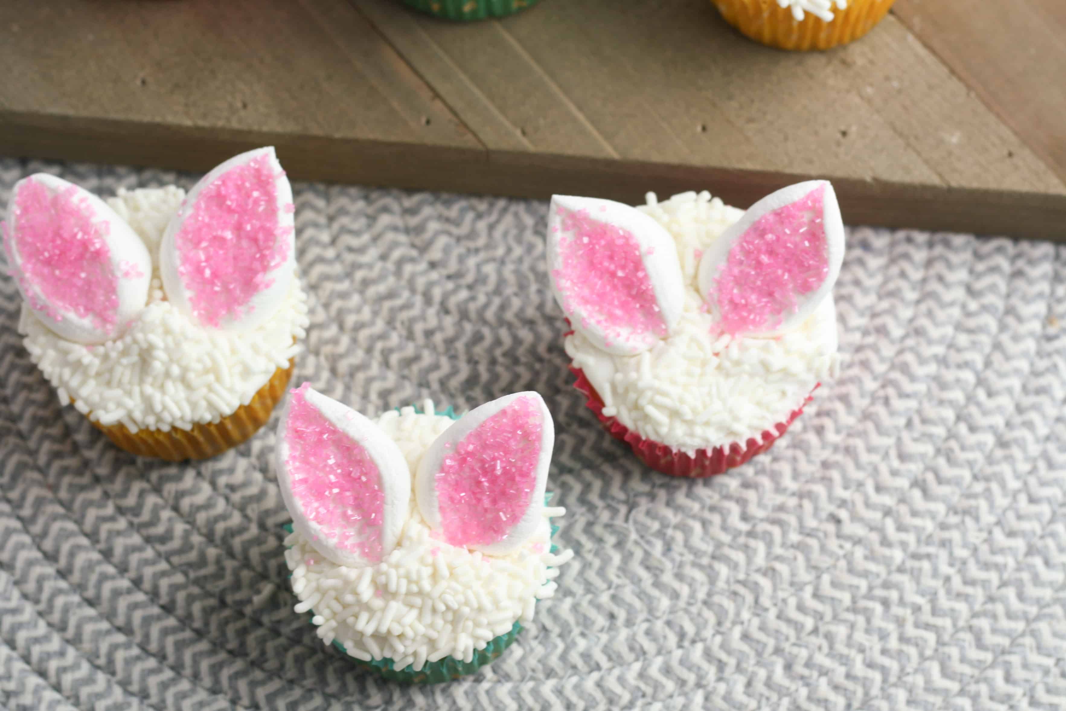 Cute and Easy Bunny Ear Cupcakes