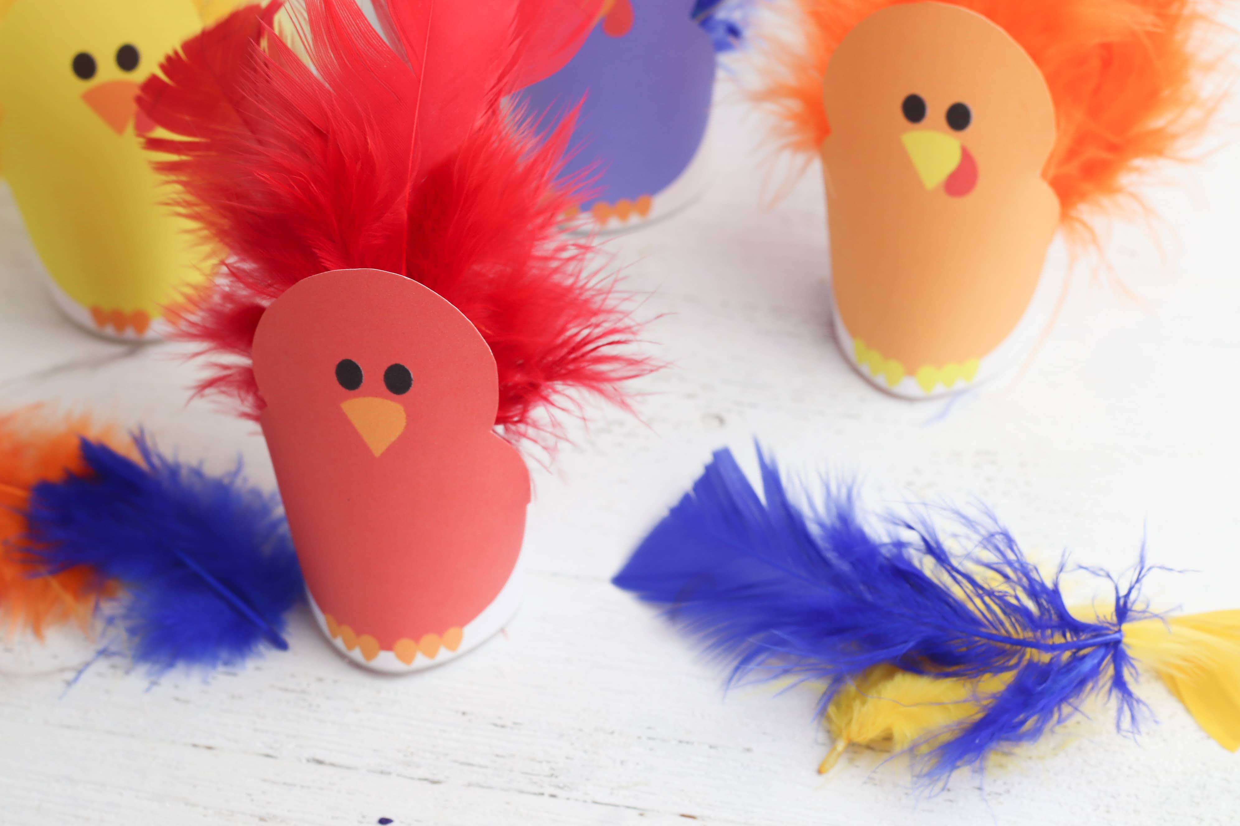 15 Feather Crafts for Children - Craftulate