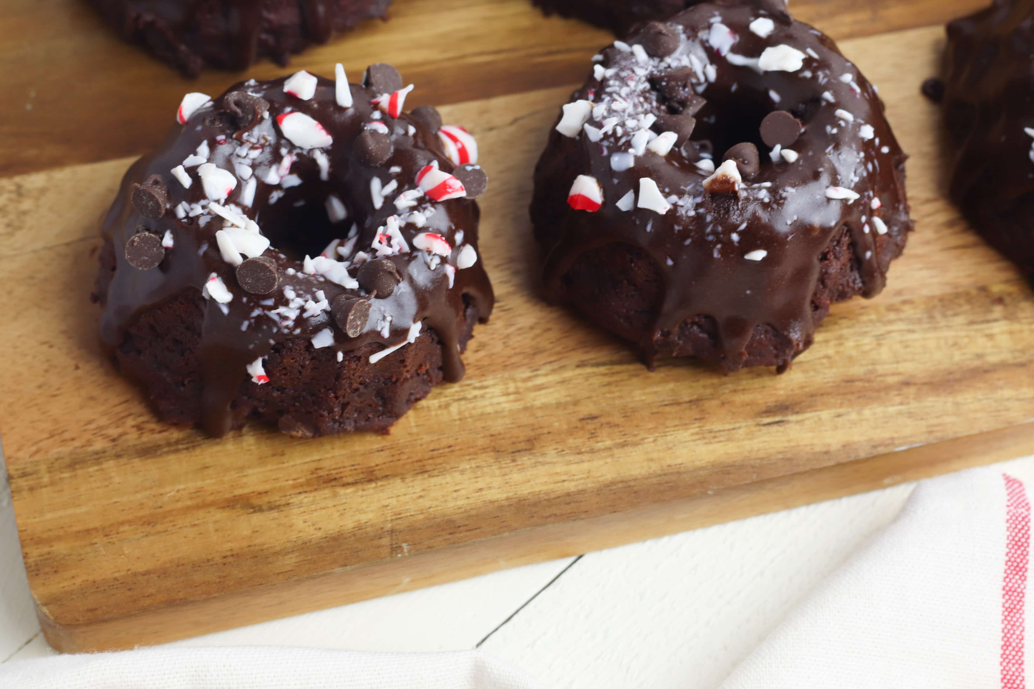 Chocolate Peppermint Mini Bundt Cakes - My Baking Addiction