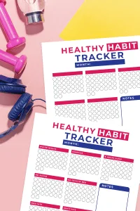 Looking for a way to keep track of all your healthy habits? Here is a free healthy habit tracker printable download that keeps track of your sleep, water, exercise, tech use and more. Plus a free customizable healthy habit tracks for you to make your own! You can print these pages out and use them over and over every month! There is also a notes area for you to takes notes about your progress every month. #healthyliving #healthyhabits #freeprintable #healthandwellness