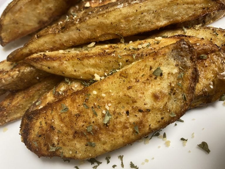 Easy KFC Style Air Fryer Potato Wedges