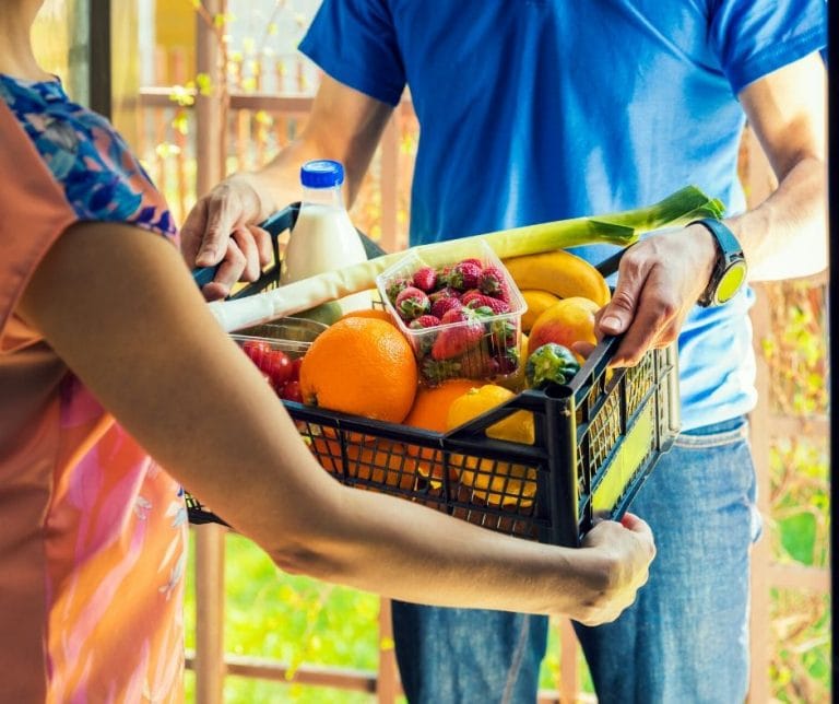 How To Eat Healthy AND Save Money On Groceries
