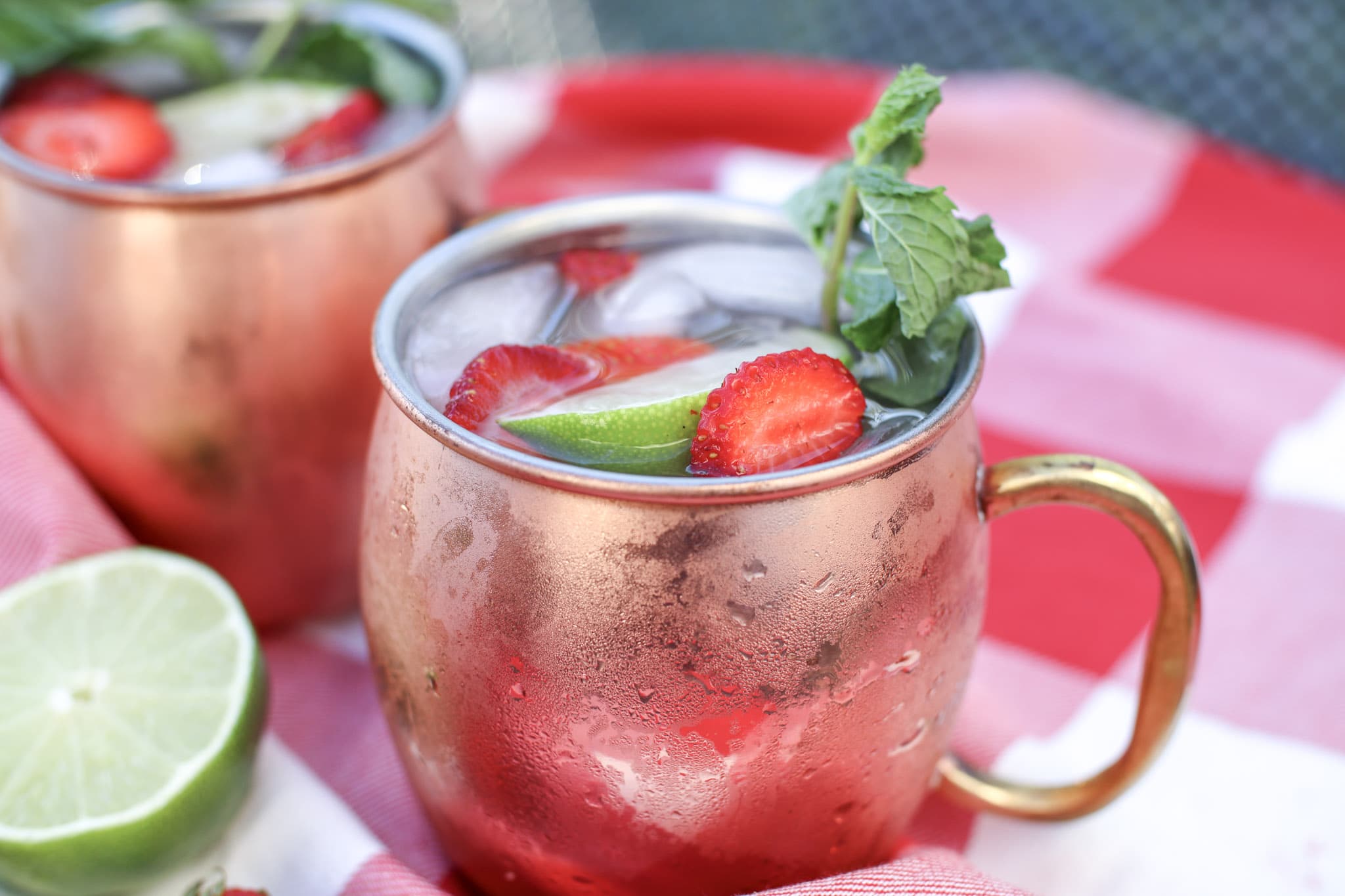 Easy and Refreshing Strawberry Moscow Mule Drink