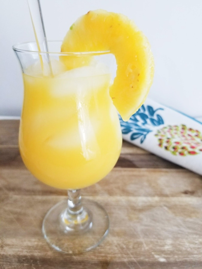 Easy Pineapple Screwdrivers Cocktail Recipe