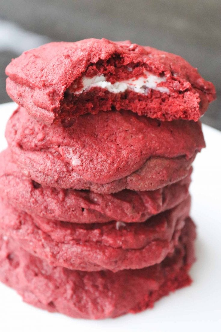 Amazing Red Velvet Cheesecake Cookies