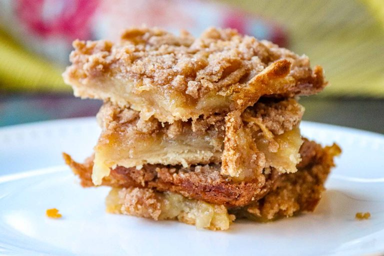 Easy Apple Pie Bars