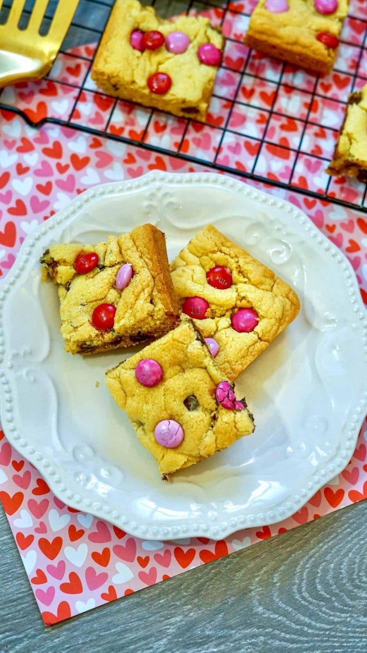 Easy Valentine's Day Cookie Bars