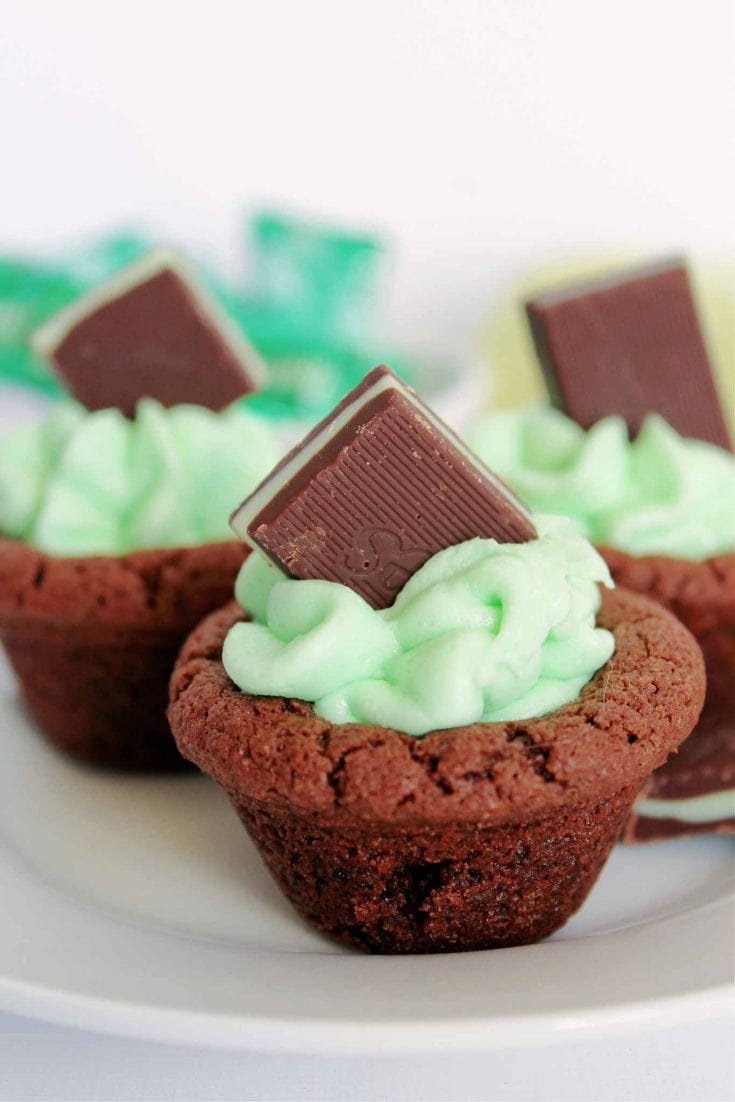 Adorable Mint Chocolate Cookie Cups