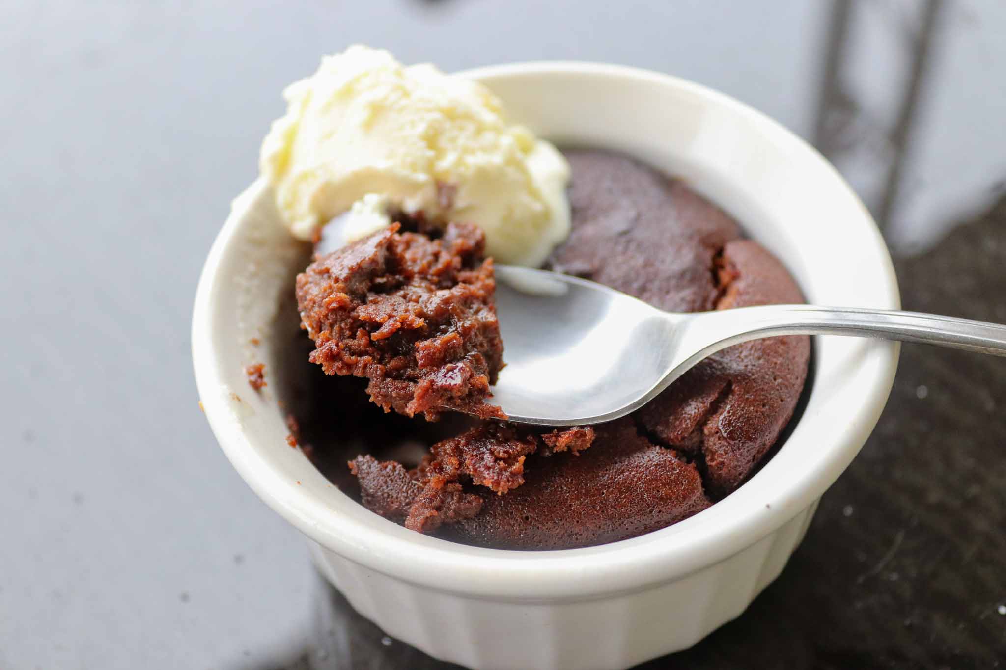 Easy Air Fryer Chocolate Cake