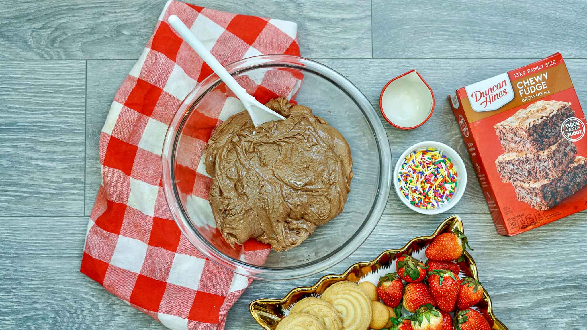 Easy Brownie Batter Dip 