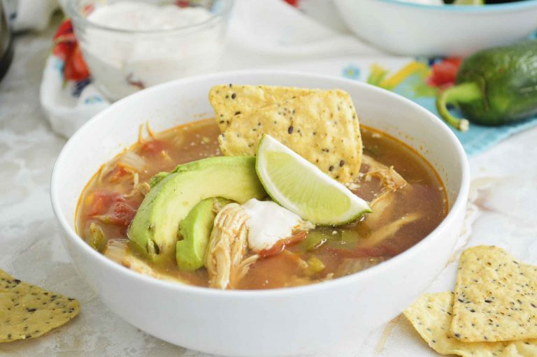 Slow Cooker Chicken Tortilla Soup with Spice Chipotle Crema