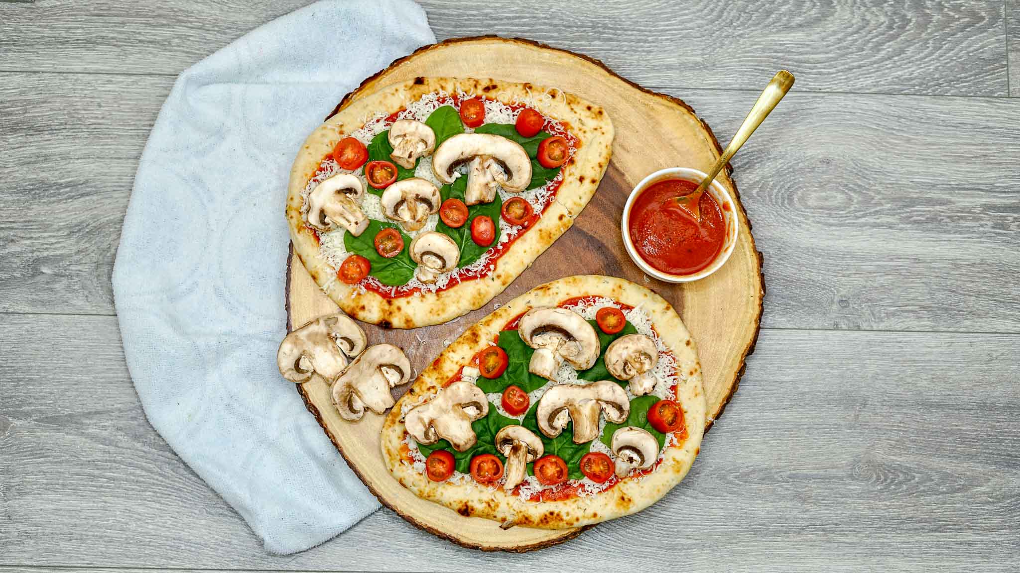 Dairy-Free Flatbread Margarita Pizza with Hamilton Beach Sure-Crisp Air  Fryer Toaster Oven