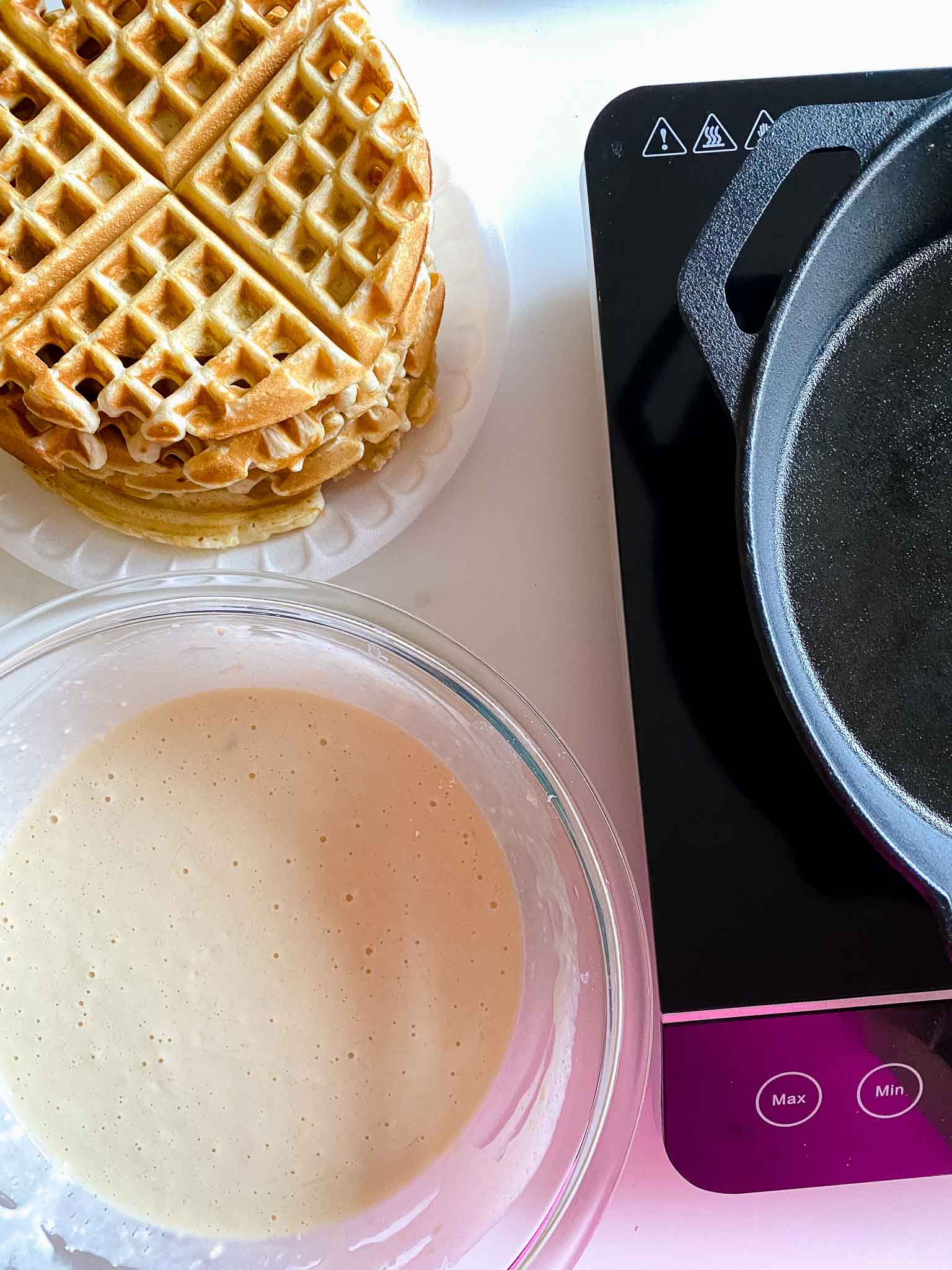 The PanWaffle Makes Pancakes and Waffles in One