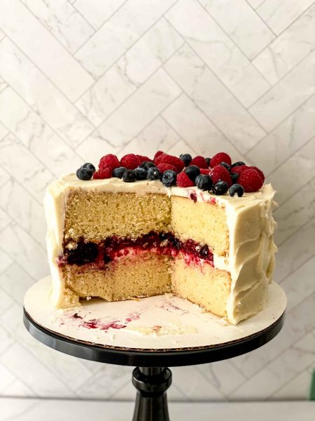berry chantilly cake