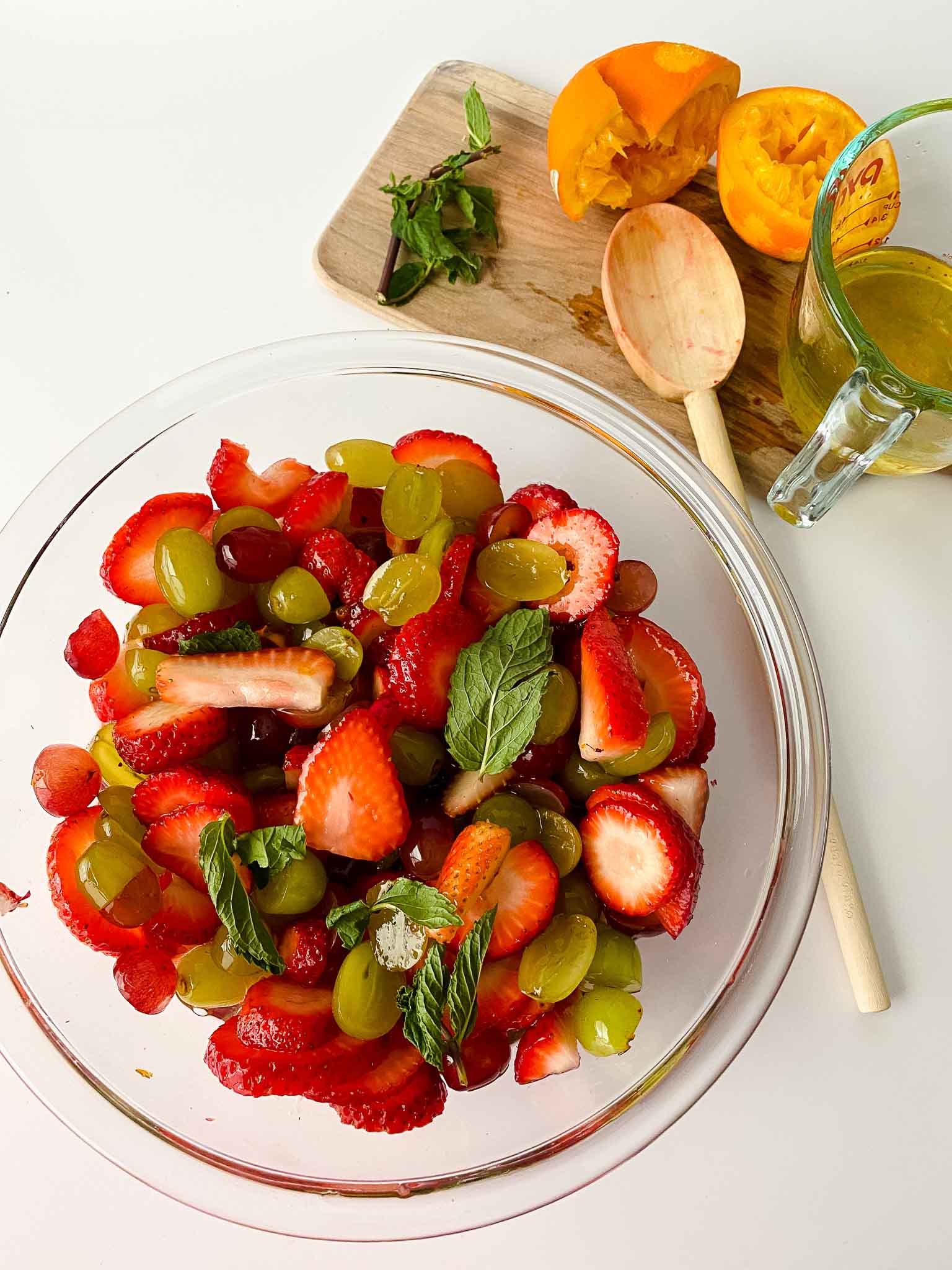 Quick and Easy Summer Fruit Salad Recipe