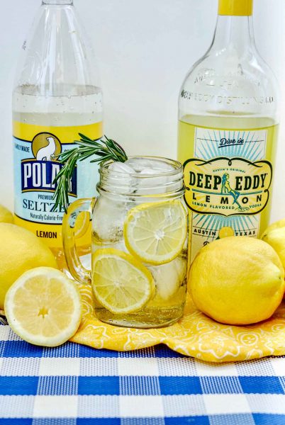 vodka lemonade spritzer in mason jar