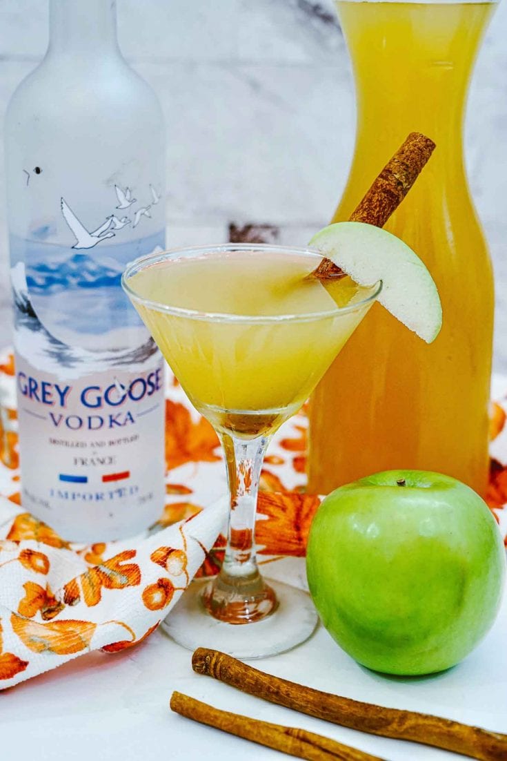 Grey Goose Apple Martini - Easy Fall Cocktails