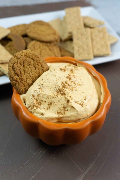 Easy Pumpkin Cheesecake Dip