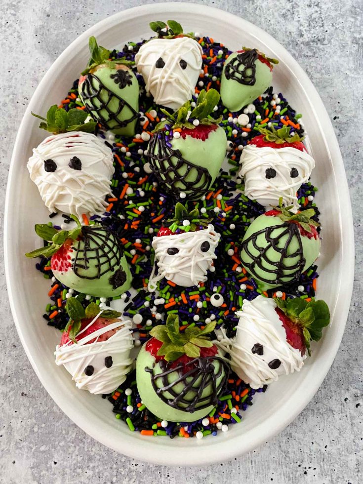 Easy Candy Halloween Themed Strawberries