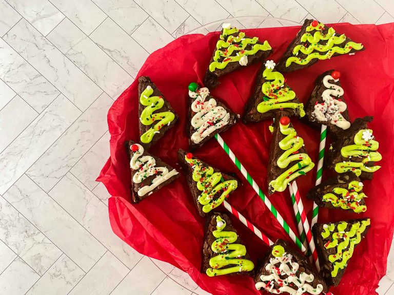 Easy Christmas Tree Brownie Treats For The Holidays