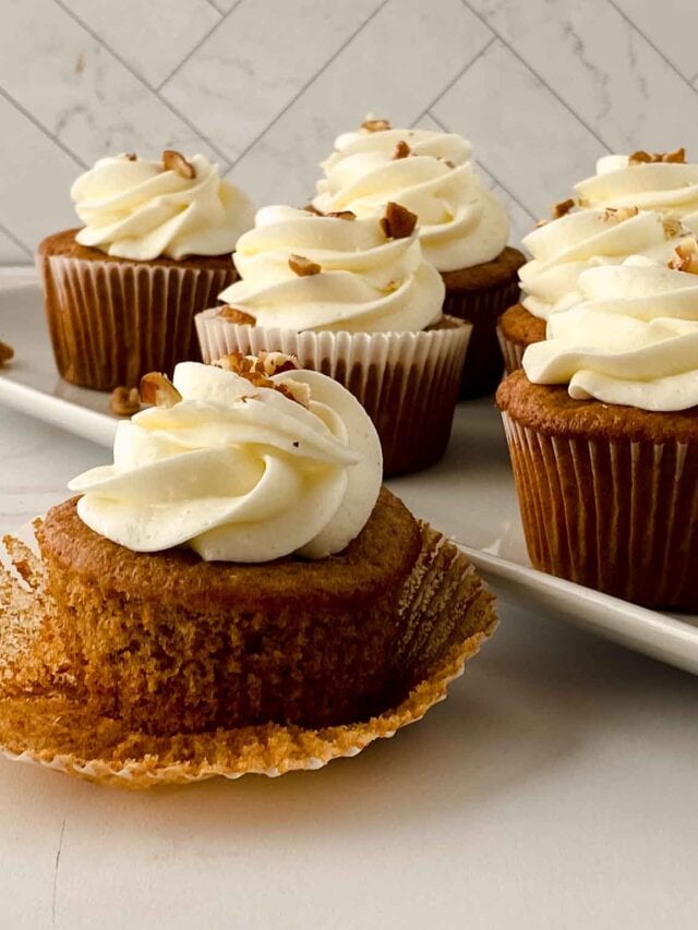 Honey Cinnamon Bumblebee Cupcakes with Cream Cheese Frosting