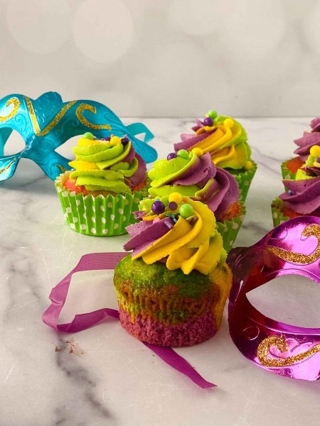 mardi gras cupcakes