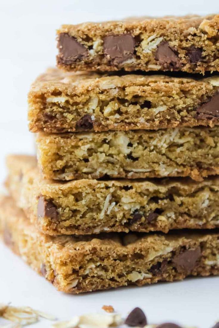 Easy Oatmeal Chocolate Chip Bars