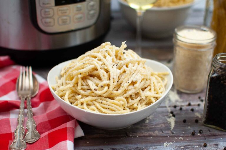Easy Instant Pot Cacio E Pepe Pasta Recipe