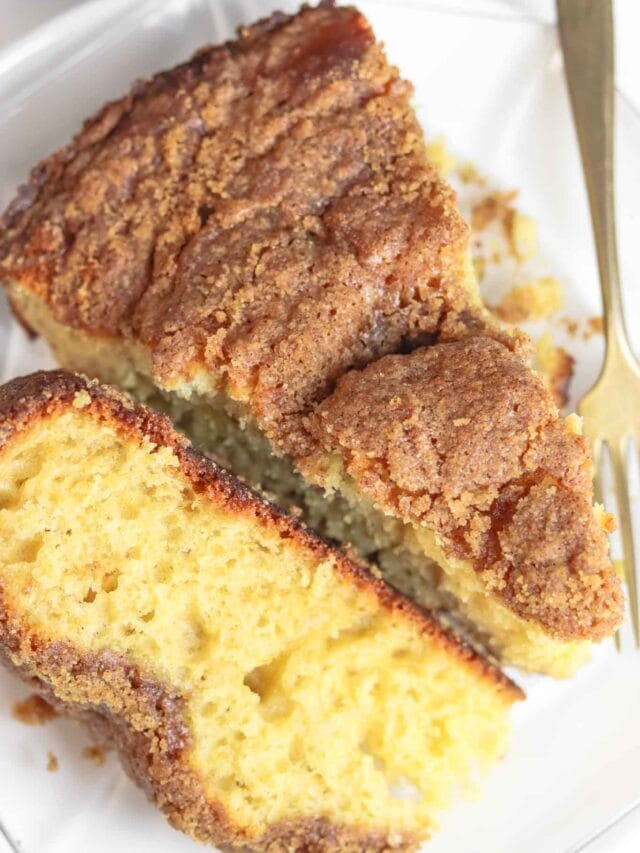 The Best Skillet Coffee Cake