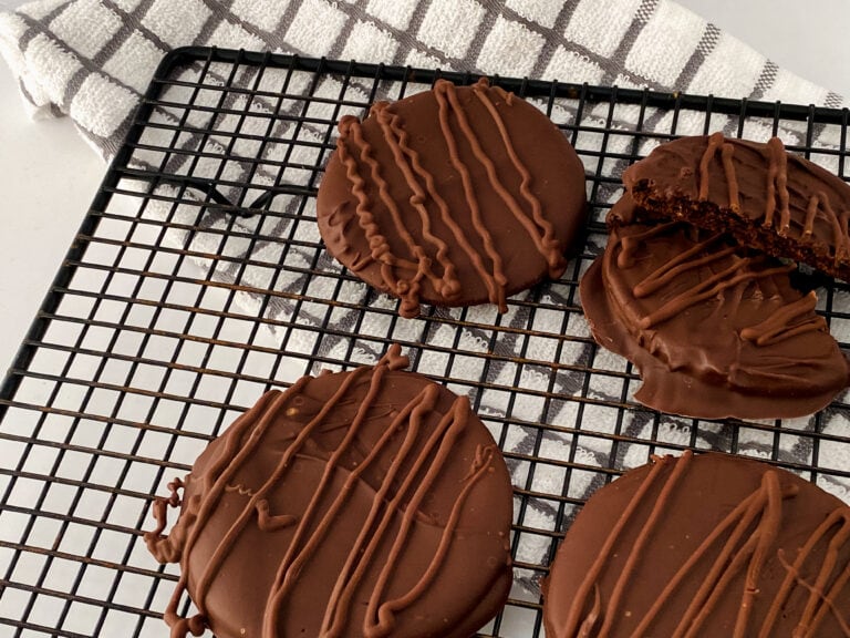 Copycat Girl Scout Thin Mint Cookies Recipe