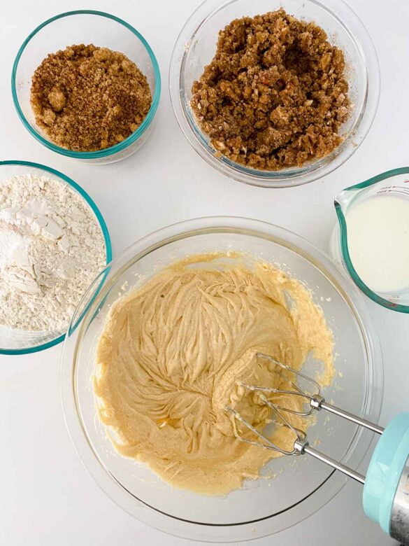 Easy Copycat Starbucks Cinnamon Coffee Cake Recipe
