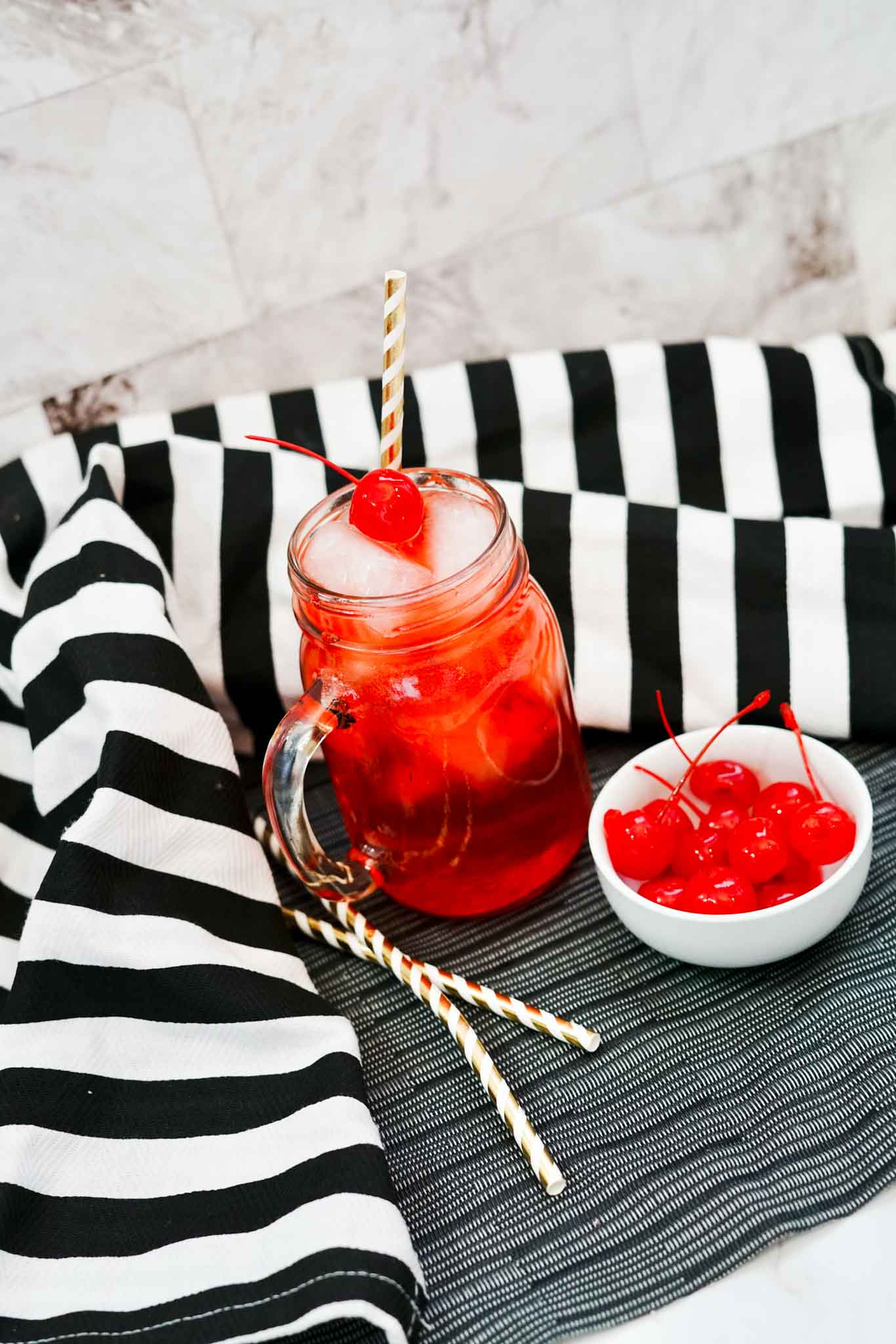 Easy Classic Shirley Temple Mocktail