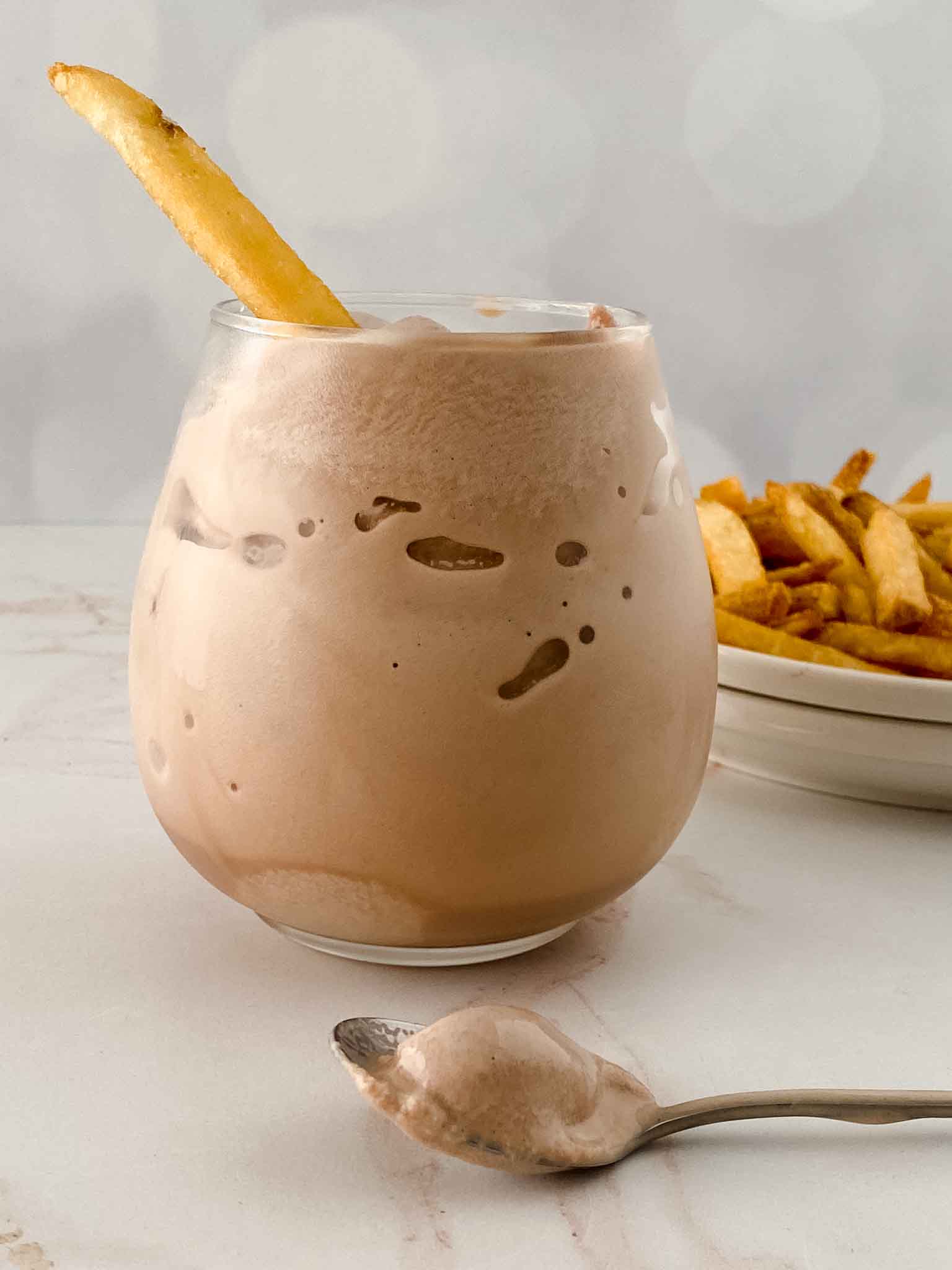 https://brooklynactivemama.com/wp-content/uploads/2022/05/Copycat-Wendys-frosty-recipe-03.jpg