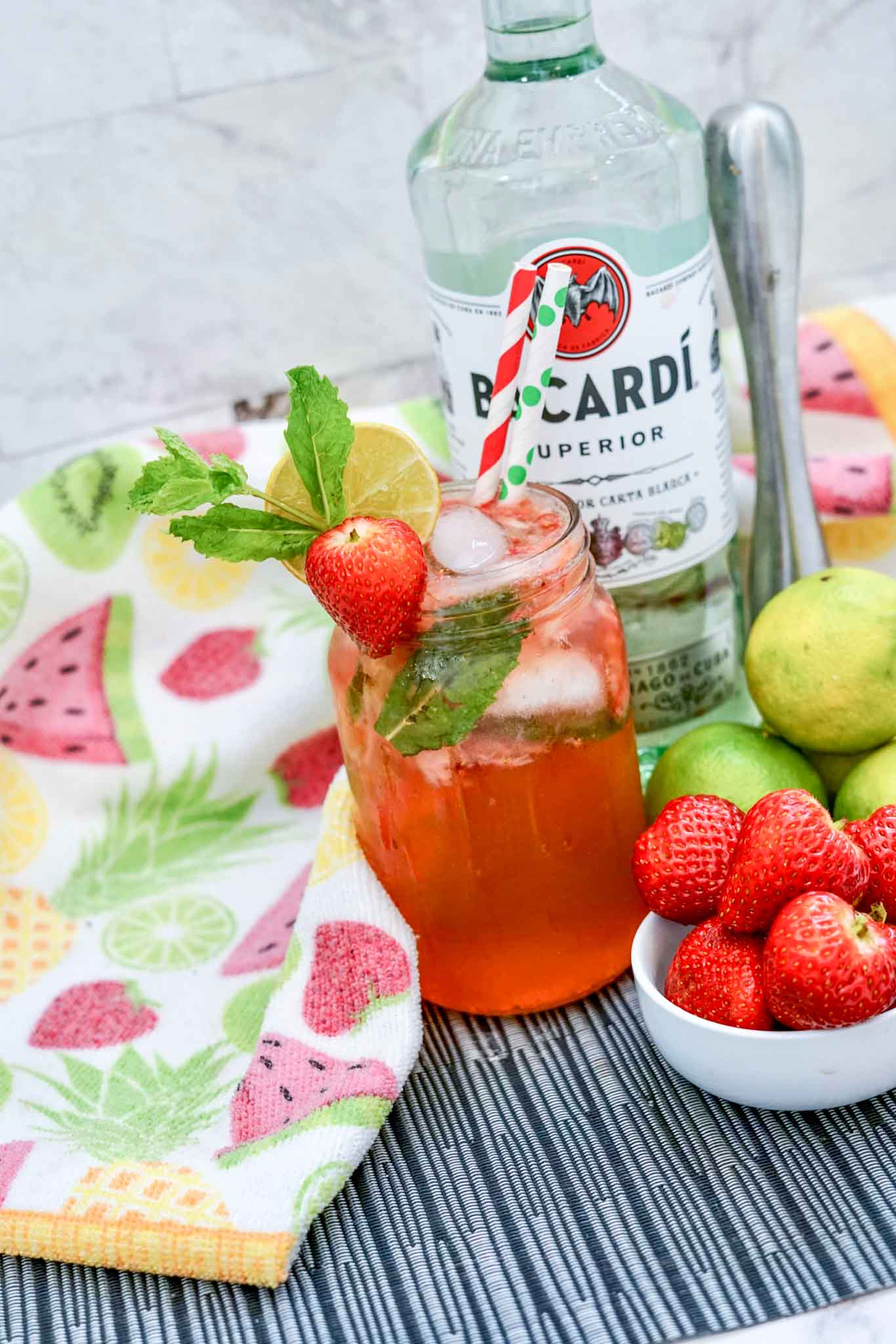 How To Make A Strawberry Mojito Cocktail
