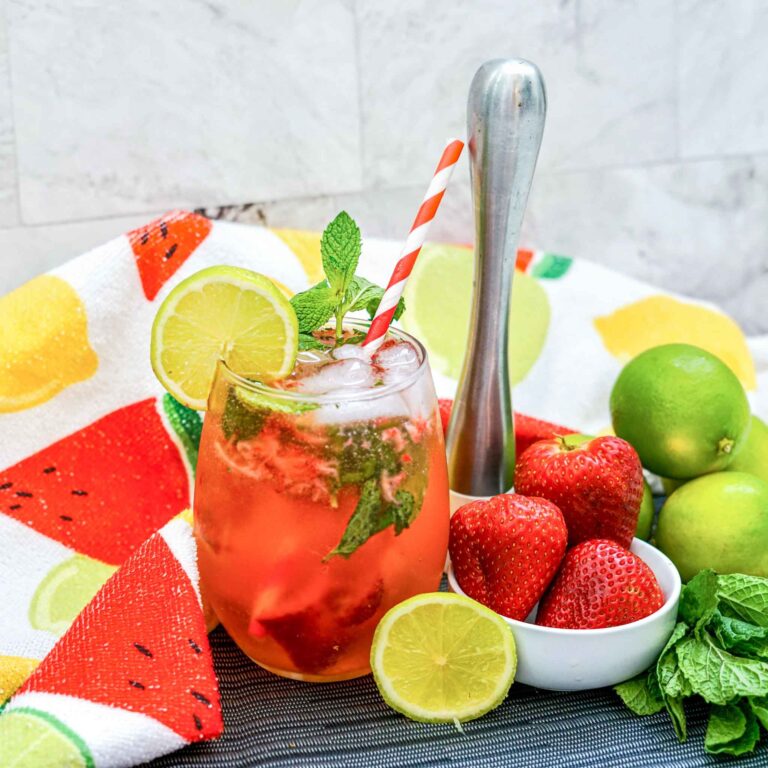 Easy Watermelon Splash Cocktail