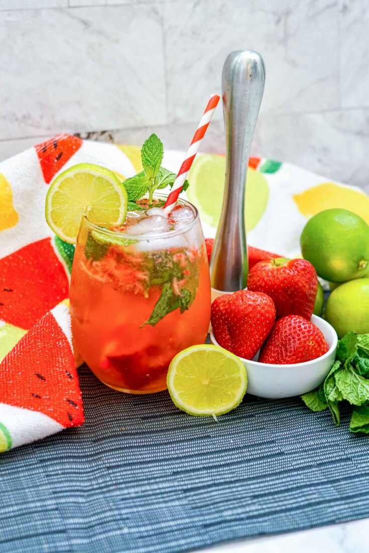 Easy Virgin Strawberry Mojito Mocktail Recipe