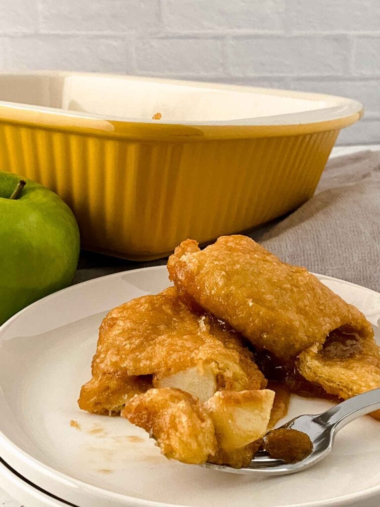 apple cinnamon crescent rolls