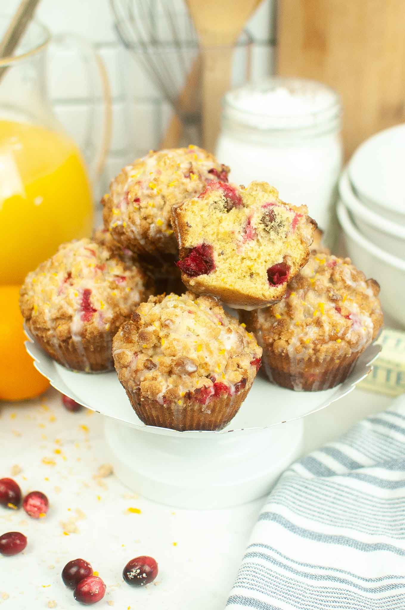 Easy Fluffy Cranberry Orange Muffins For Breakfast 