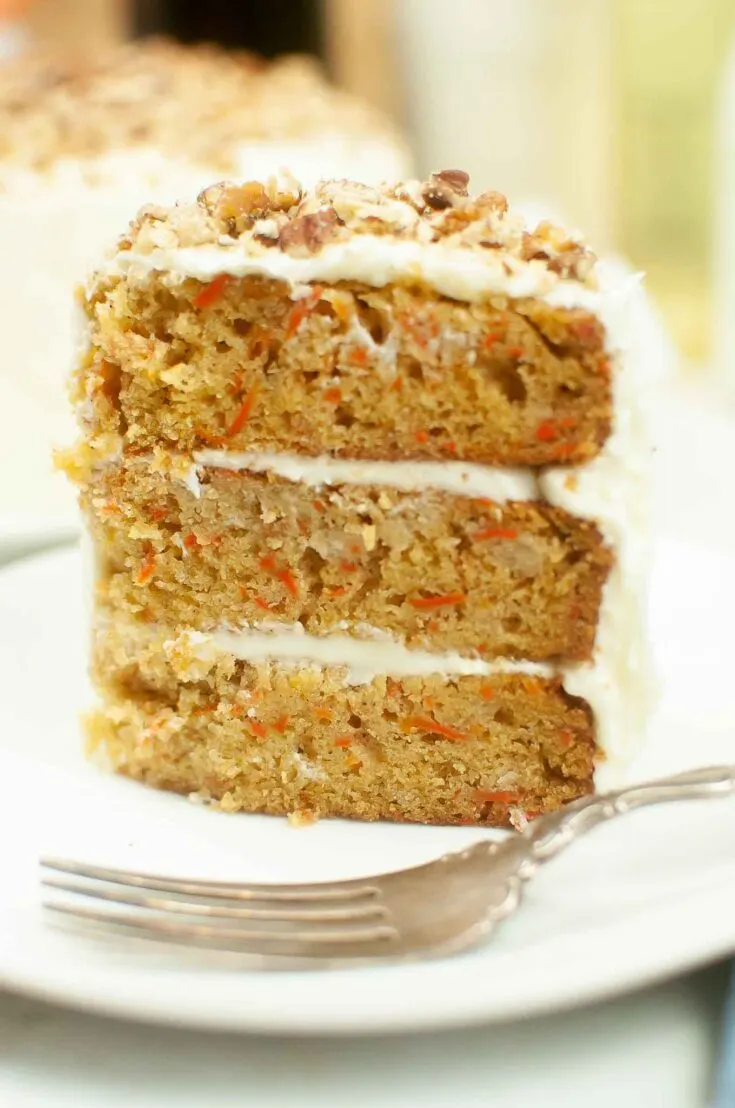 The Best Classic Homemade Carrot Cake Recipe
