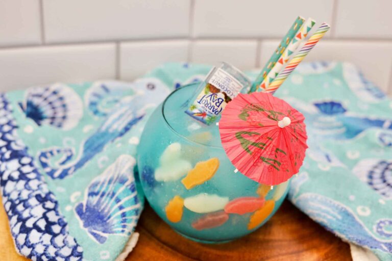 How To Make The Perfect Mermaid Cocktail