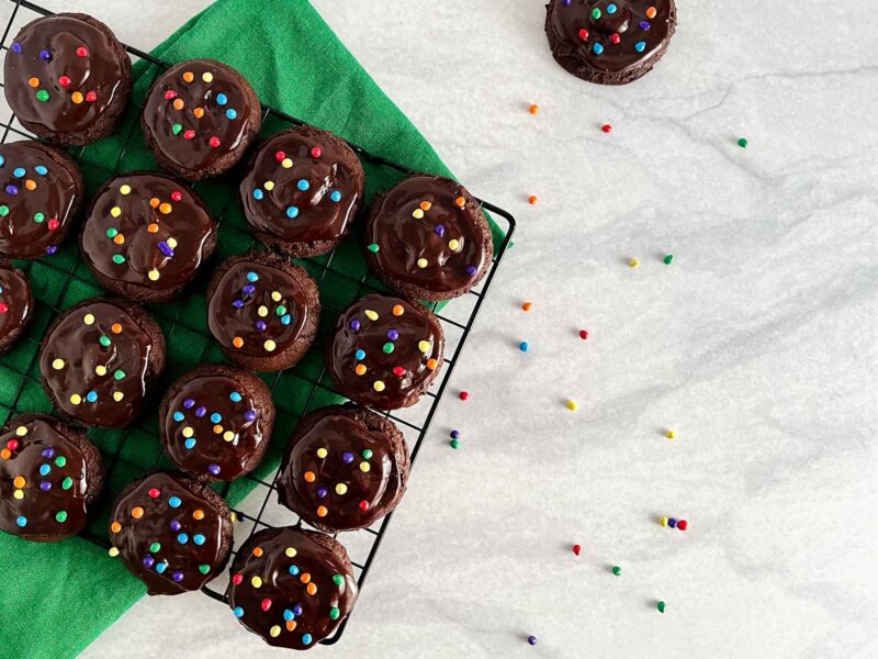 Easy Fudgy Copycat Cosmic Brownie Cookies 