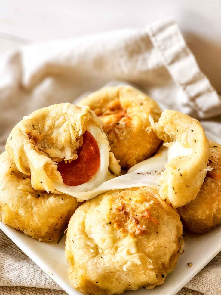 Easy Pepperoni Pizza Biscuits