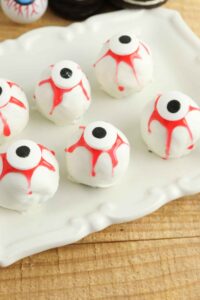 Halloween Oreo Eye Balls