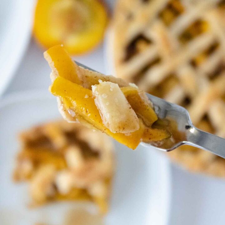 Easy Fresh Peach Pie