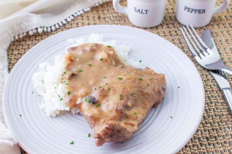 Crock Pot Cube Steak and Gravy Recipe