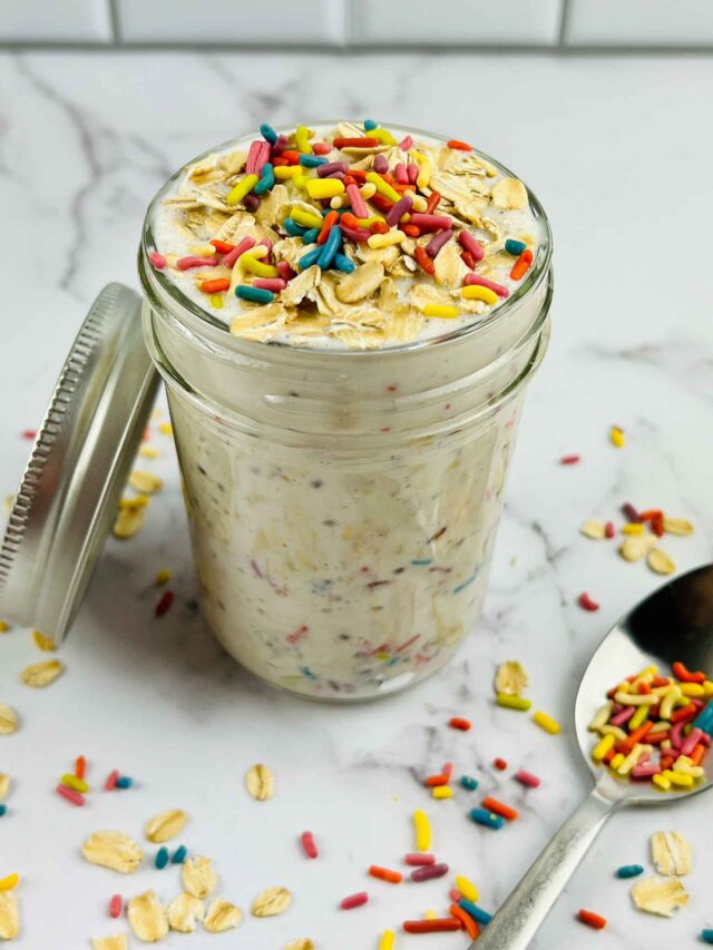 Easy Birthday Cake Overnight Oats Recipe