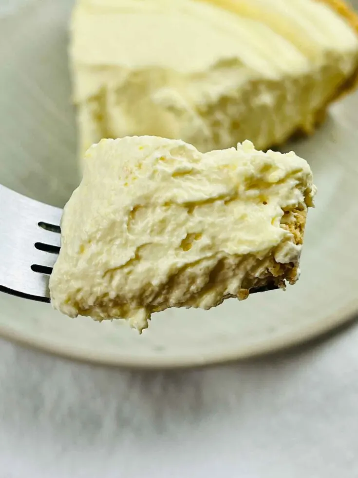 Easy Cool Whip Pie