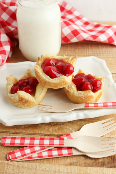 puff pastry cherry cheesecake